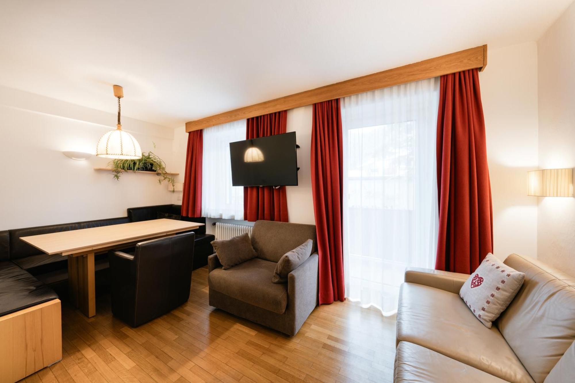 Appartchalet La Rondula Urtijëi Buitenkant foto